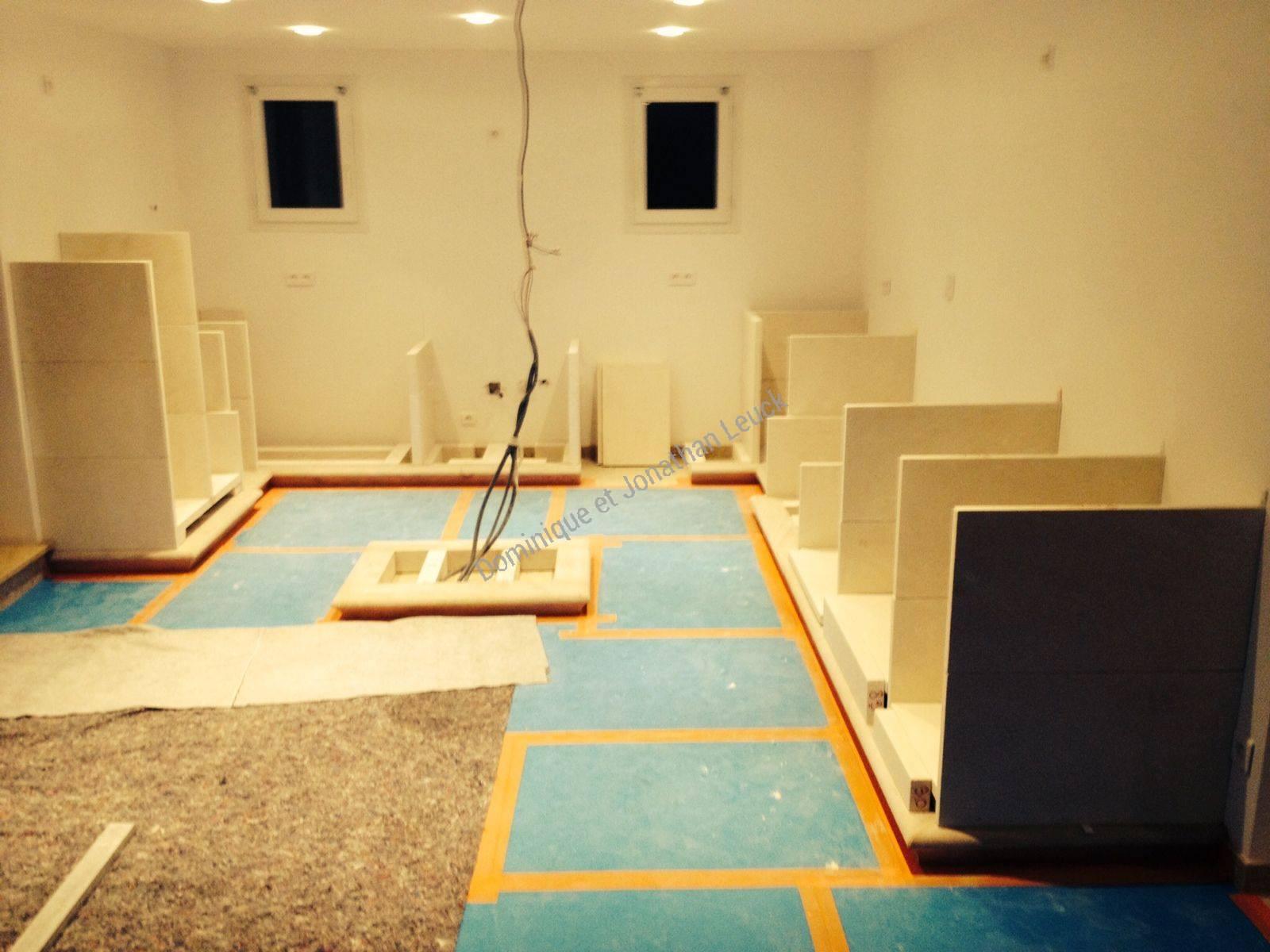 Protection et démarrage de la pose de la cuisine en région Provence Alpes Côte d'Azur