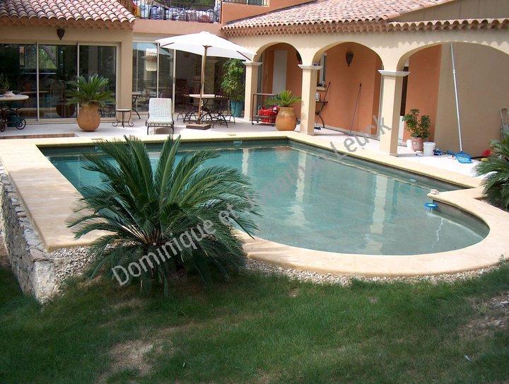 Piscine et Aménagement Extérieure proche de Saint Etienne du Grès à deux pas de Saint Remy de Provence