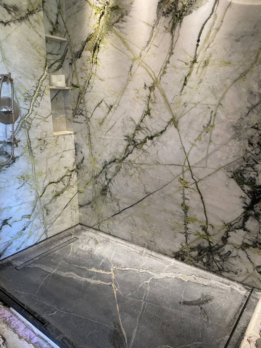 Bac à douche en Marbre Pietra Ollare à Aix en Provence