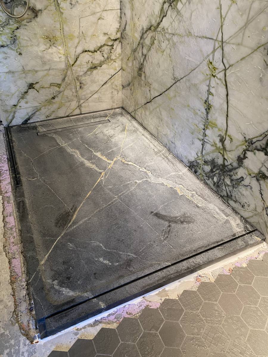 Bac à douche en Marbre Pietra Ollare à Aix en Provence