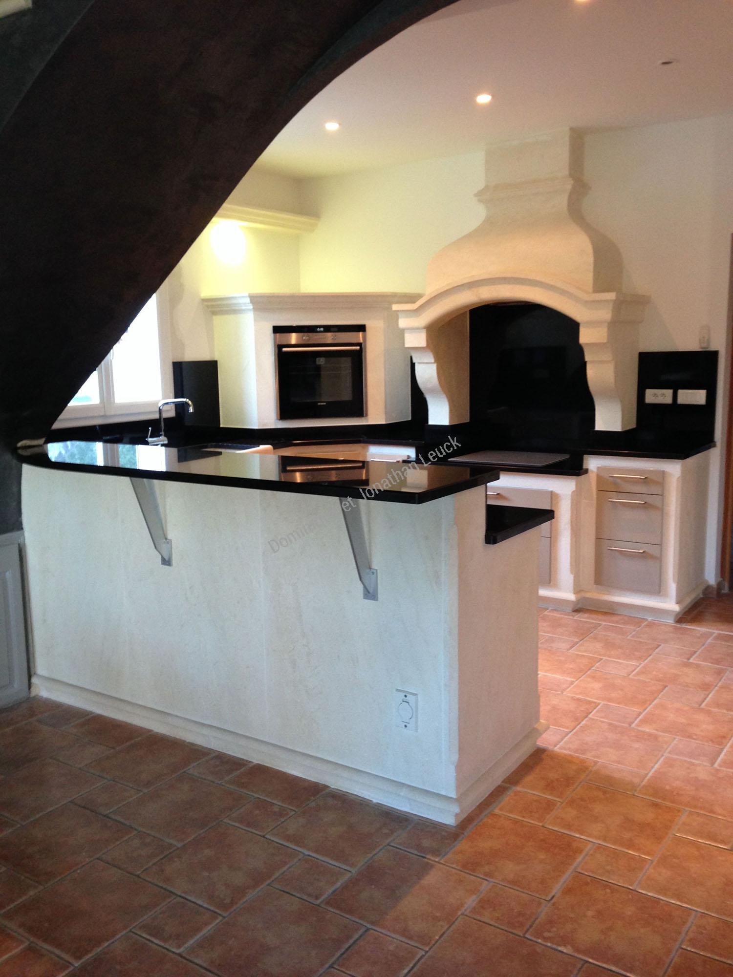 Comptoir en pierre d'Estaillades chez un particulier