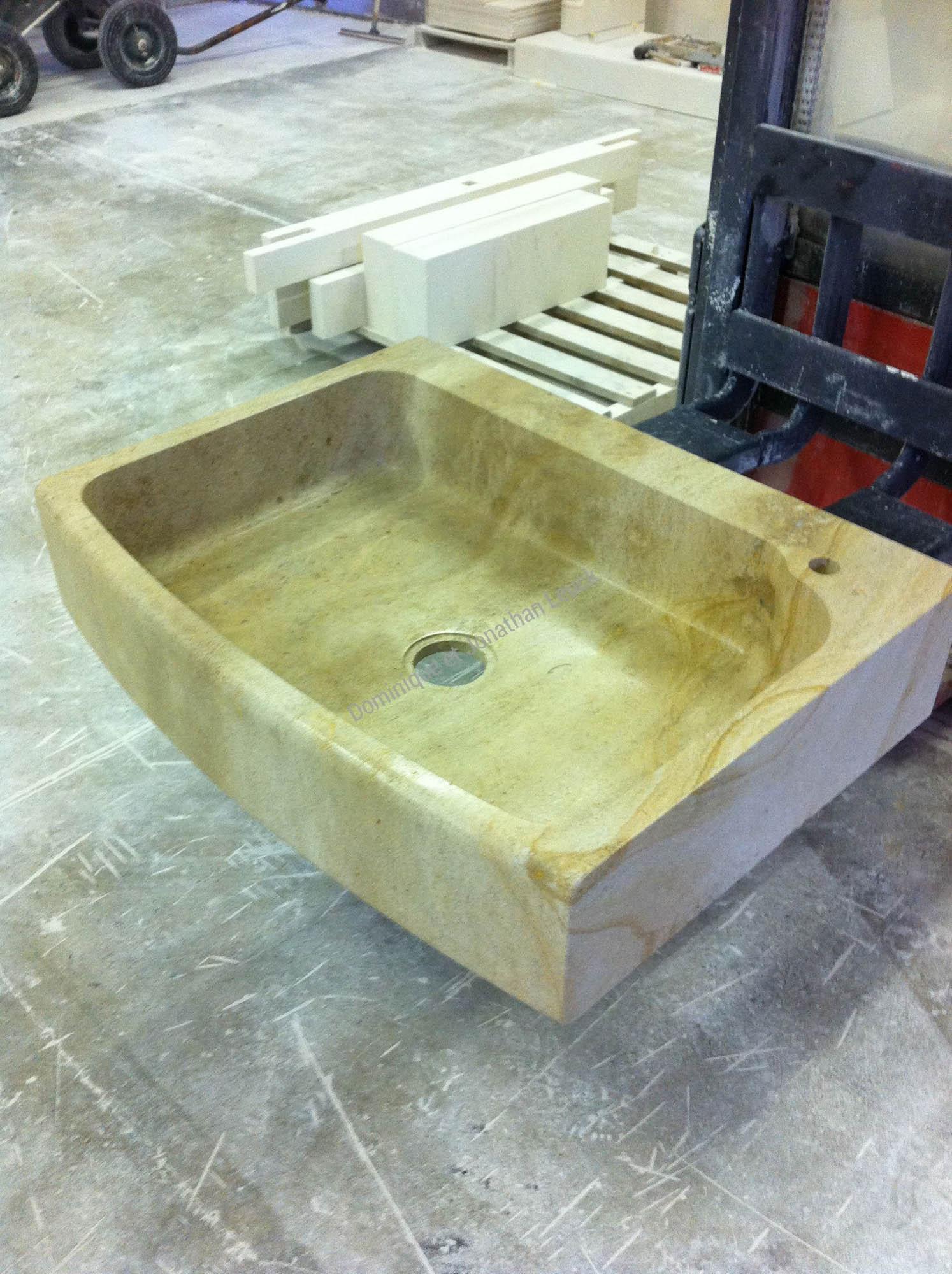 Evier 1 bac en pierre dure