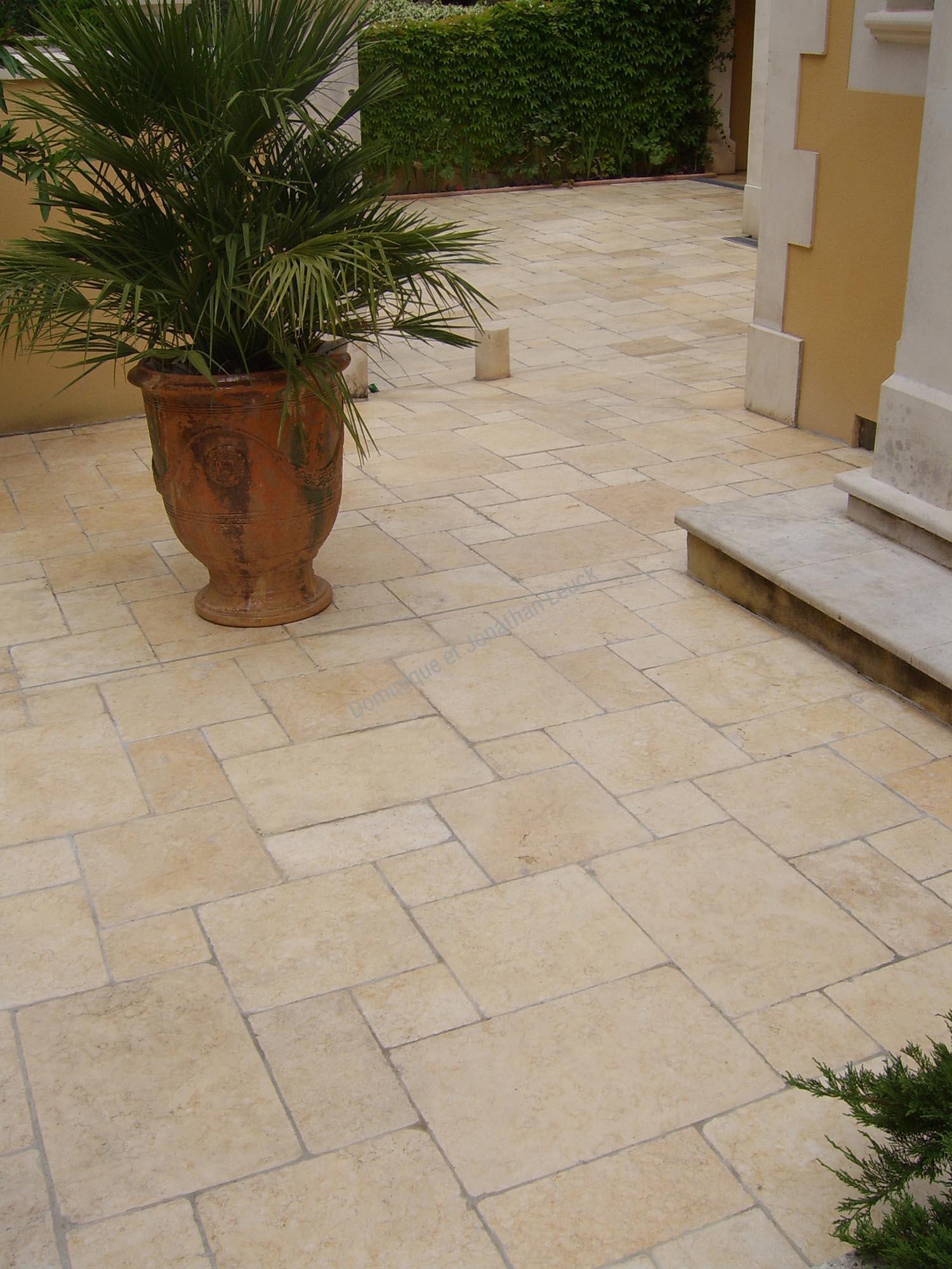 Dalles en marbre, pierre ou granit