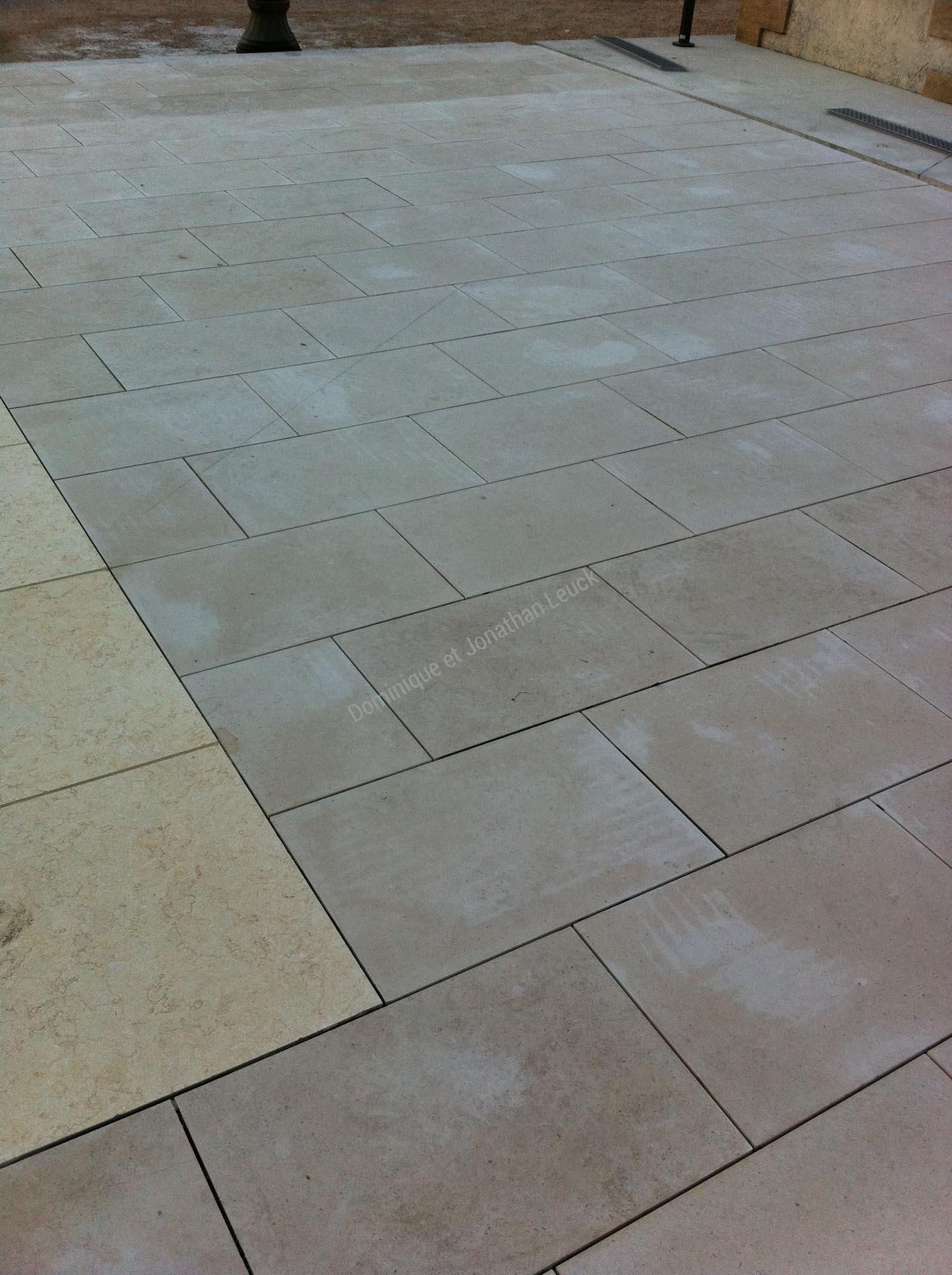 Dalles en marbre, pierre ou granit