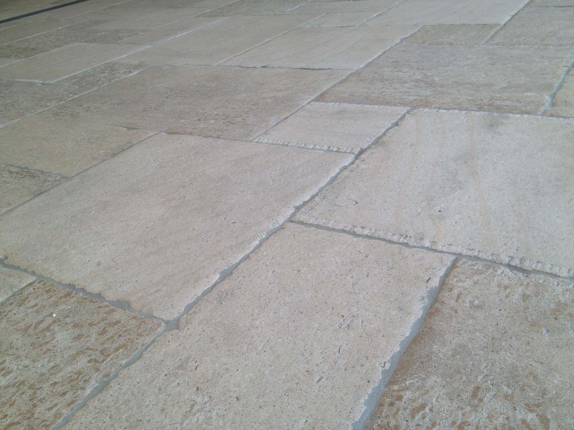 Dalles en marbre, pierre ou granit