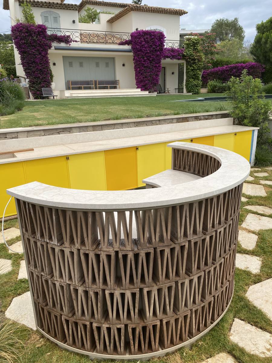 Comptoir en marbre blanc de Venise au Cannet