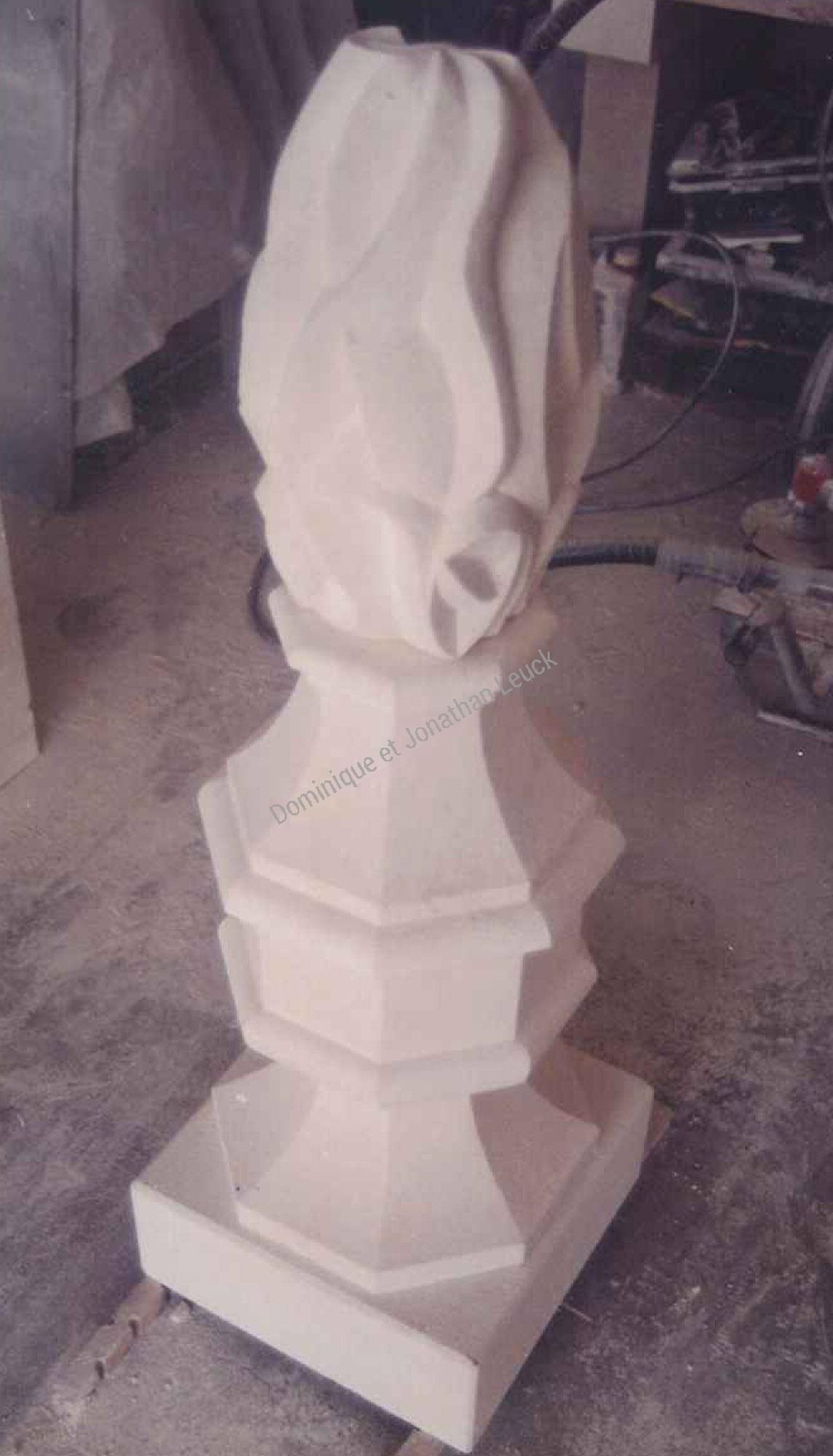 Sculpture en pierre d'Estaillades