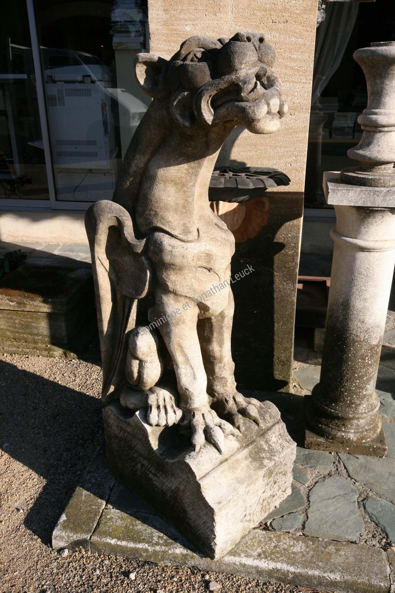 Sculptures monumentales en pierre